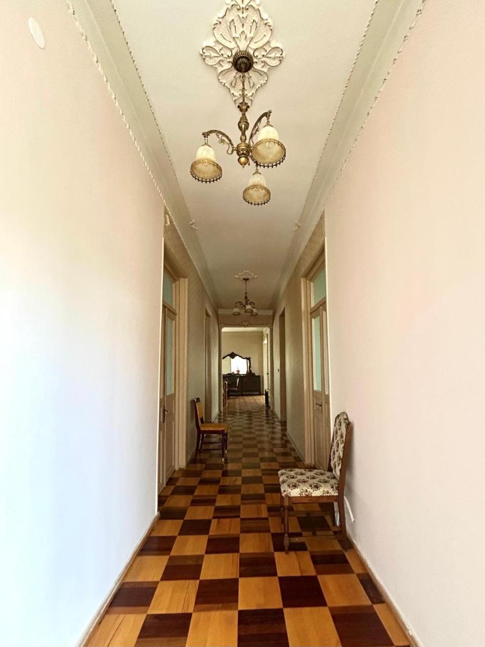 Guest House Sheri Телави Екстериор снимка